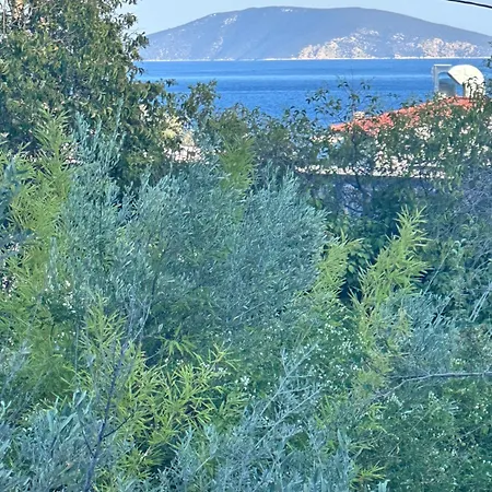 Luxury Loving View Apartment Tolo